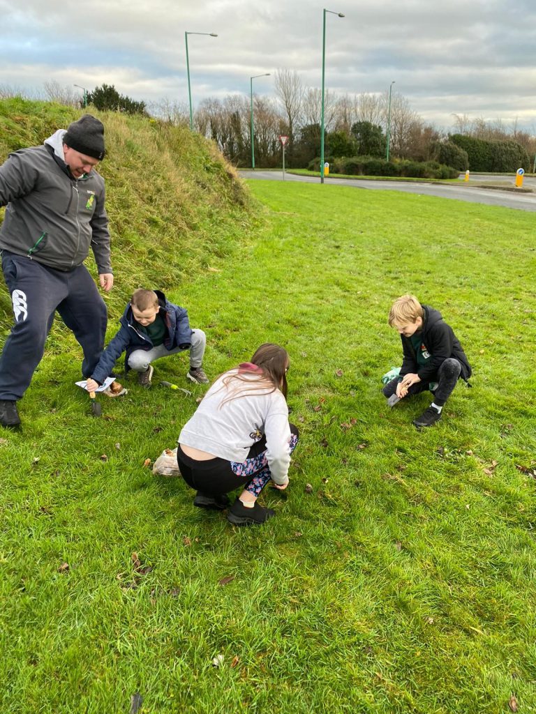 Daffodil Planting at Nobles Hospital